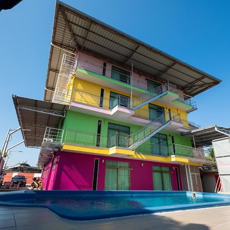 Bahagia Villa Куа Екстериор снимка